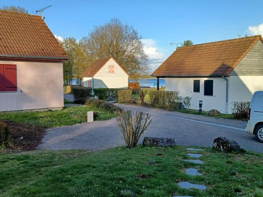 La Maison Bleu Du Lac De Celine Giffaumont-Champaubert Dış mekan fotoğraf